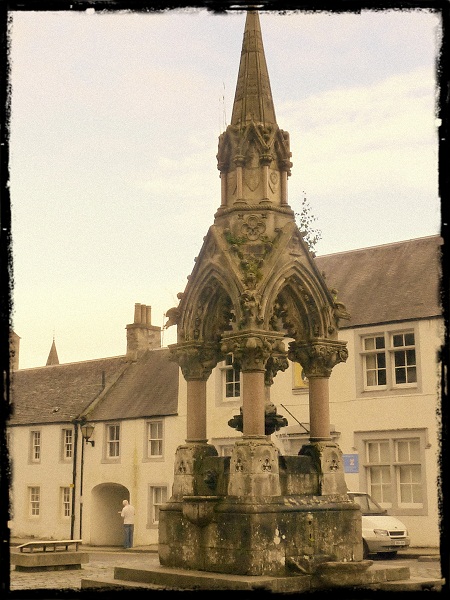 Highlands Dunkeld Brunnen Atholl Memorial Fountain