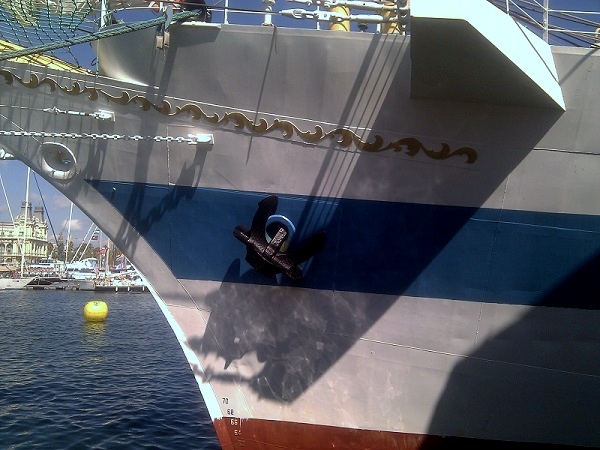 Segelschiff Anker Barcelona Hafen