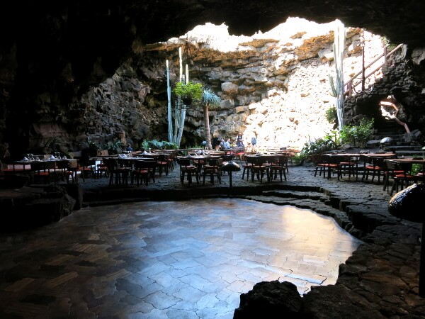 cafe jameos del agua höhle Lanzarote