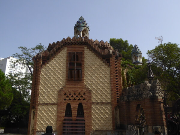 Barcelona Pavellons Güell Gaudi Eingang