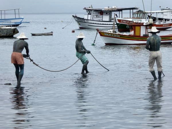 tres pescadores cristina motta buzios skulptur