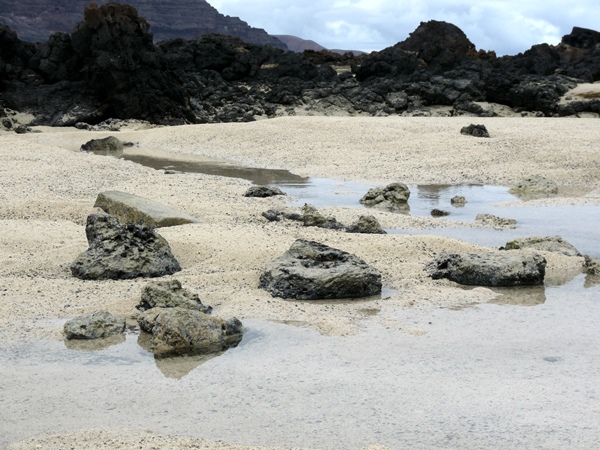 Lanzarote sand weiss und schwarz