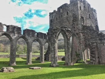 Brecon Beacon und eine verlassene Abbey 4