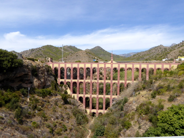 aquaedukt-nerja-freibeuter-reisen