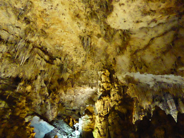 cueva-de-nerja-hoehle-nerja-freibeuter-reisen