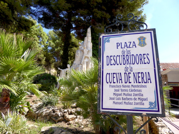 Als 5 Jungen aus dem Dorf die Höhle von Nerja entdeckten 5