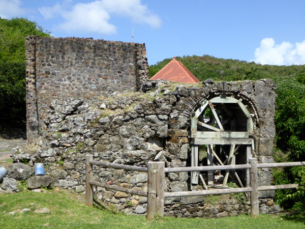 ruinen-habitation-dubuc- Presqu'île de la Caravelle martinique-freibeuter-reisen