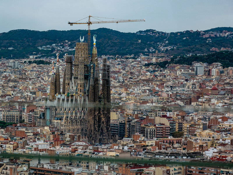 mirador glories barcelona Aussichtspunkt sagrada familia