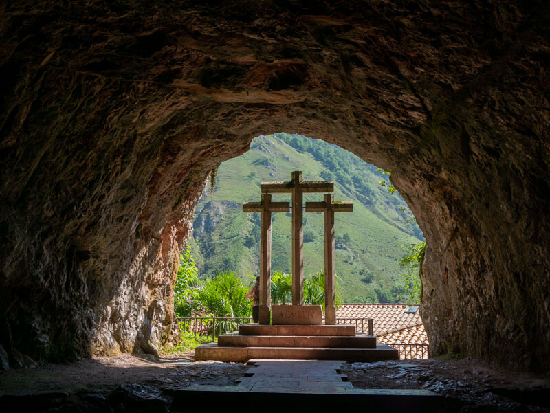 Grotte-Covadonga-santuari