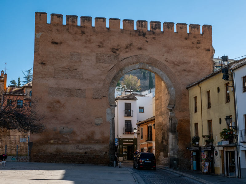 puerta Elvira albaicín, alcazaba Qadima Granada