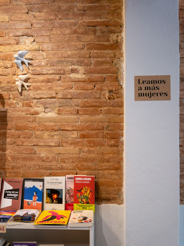 Frauen schreiben Buchladen Barcelona amora Libros