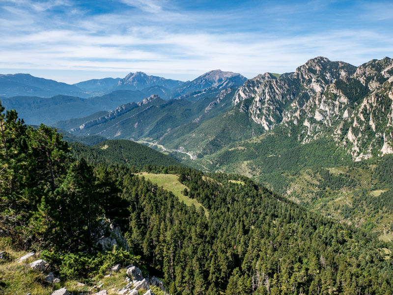 Aussichtspunkt mirador Orris Blick ins Tal bis Pedraforca